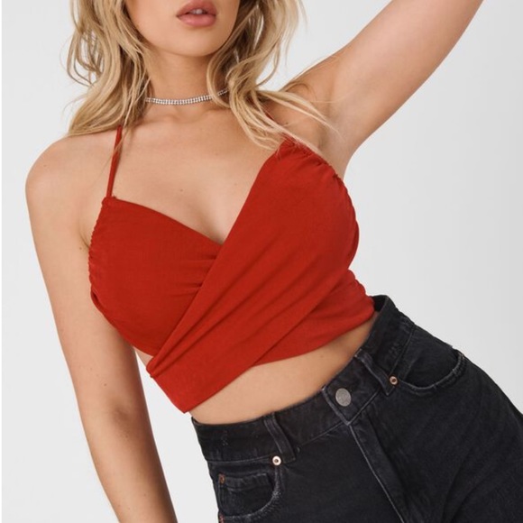 ♥️ GARAGE Slinky Wrap Halter Top - Picture 1 of 3